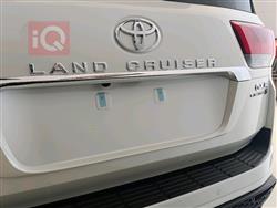 تۆیۆتا لاند کروزەر